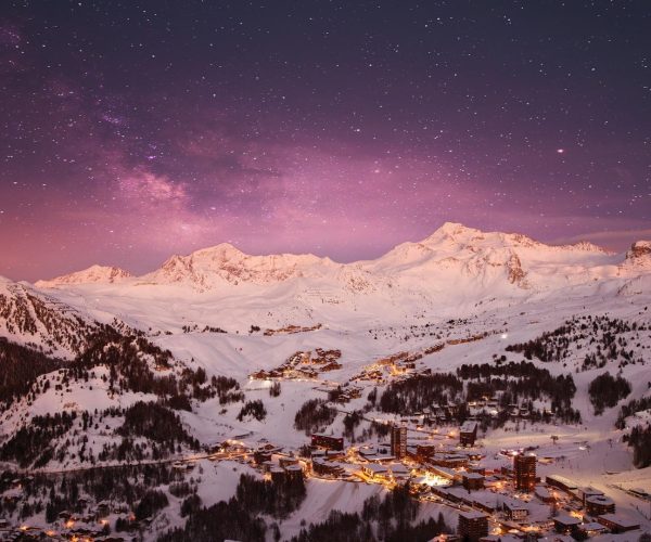 Plagne Centre pink night